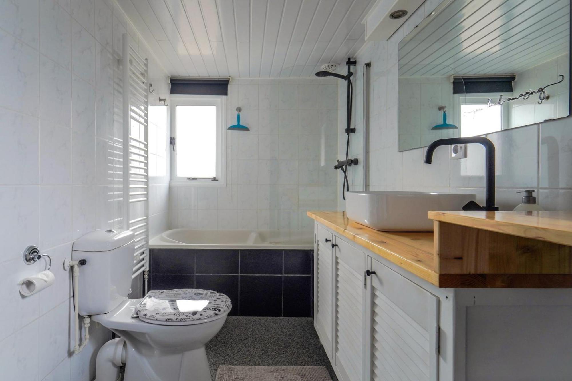 Casa de Férias Better Together - Luxe Met Houtkachel *